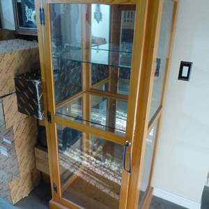 Lot #191 Curio Cabinet With Lock and Key