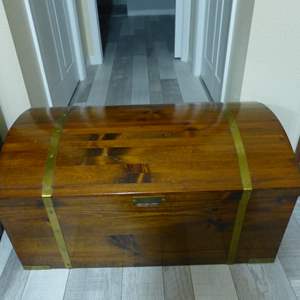 Lot #208 WOW beautiful Amish Made dome top cedar chest