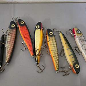 Lot #179 Lot of Assorted Fishing Lures