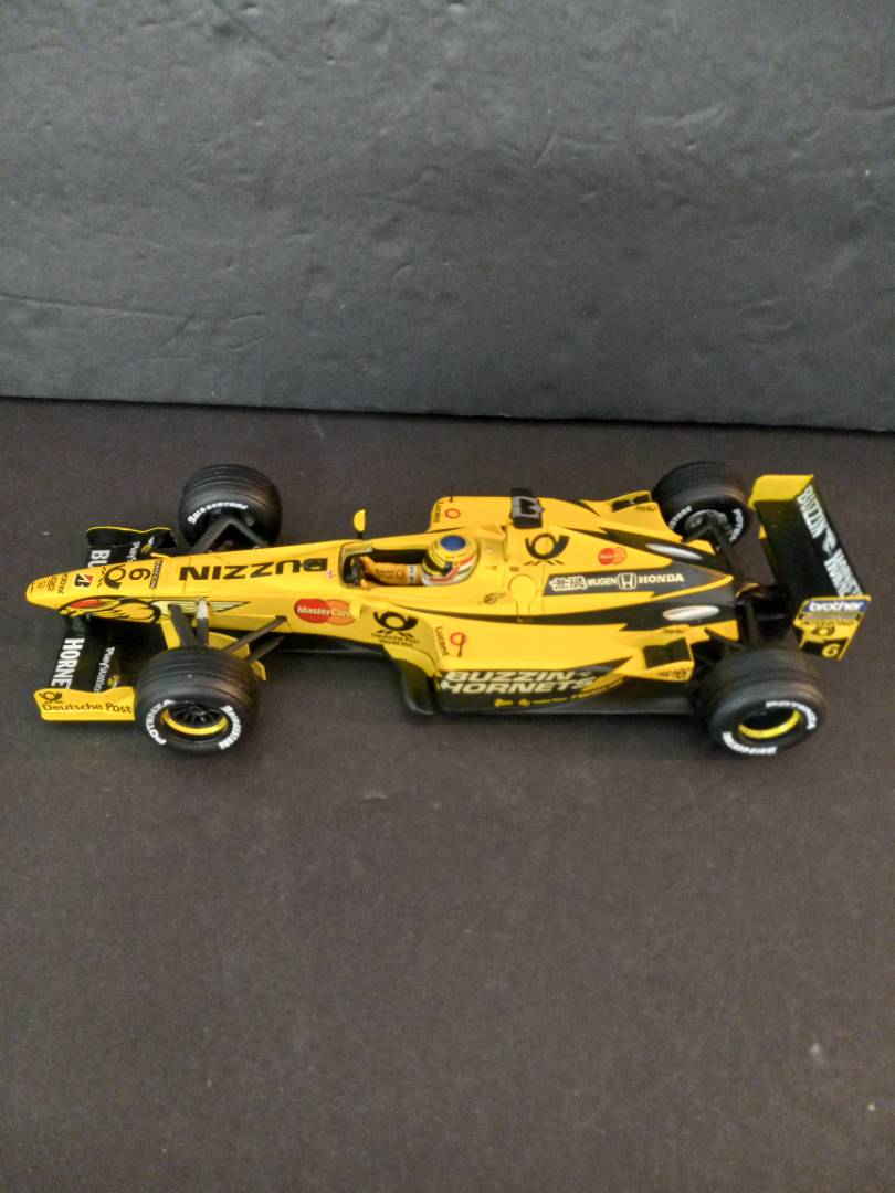 Hot Wheels Racing EJ10 Buzzin Hornets Jordan #5 1/18 Launch
