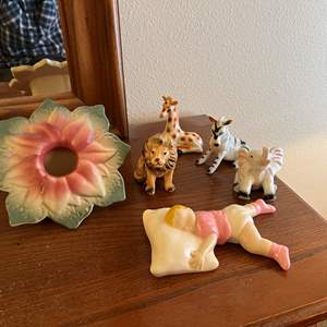 Lot #114 - Animals and such