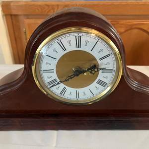 Lot #159 - Mantel clock battery powered works solid walnut