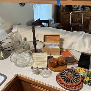 Lot #57 - Recipe Box, napkins, & Misc.