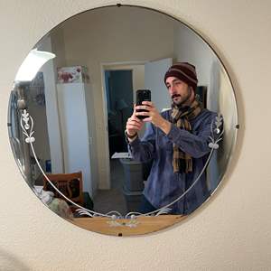 Lot #226 - vintage round hanging mirror (Shawn not included)