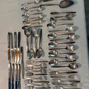 Lot #247 - Oneida Community flatware