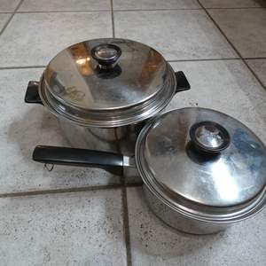 Lot #435 Twinstar Pans