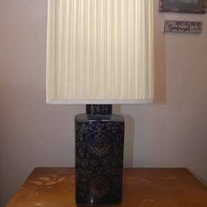 Lot #511 Table Lamp, Asian Lotus Design