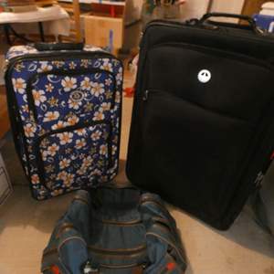 Lot #720 Luggage Lot #1