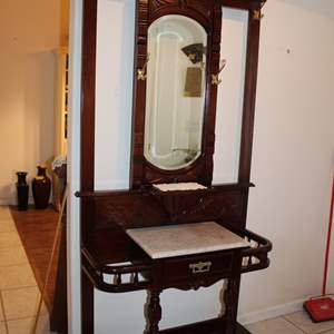 Lot #6 Hand Carved Mahogany Pennslyvania Style Hallstand