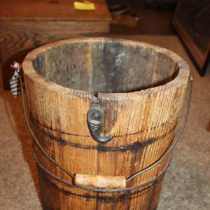 Lot #73 Antique/Vintage Wood Pail w/Handle