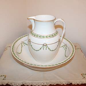 Lot #152 Spode 'Copeland' Pitcher + Wash Basin 