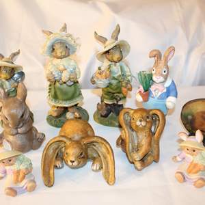 Lot #672 Rabbit Figures (9)