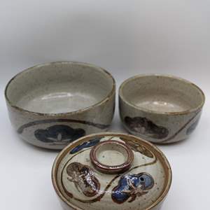 Lot #556 Asian Stoneware Bowls