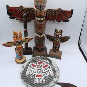 Lot #579 Lot of Totems