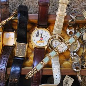 Lot #738 Watch Lot