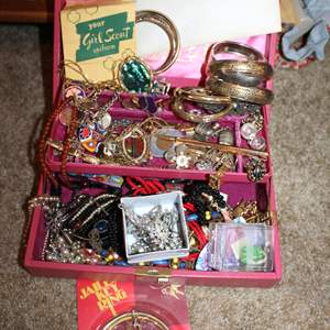 Lot #742 Pink Jewelry Box Assortment 