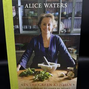 Lot #40 - Alice Waters in The Kitchen and Clean Eating