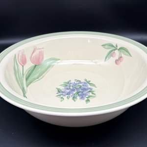 Lot #99 - Pfaltzgraft Ceramic Centerpiece Bowl