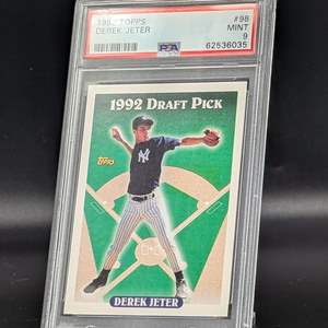 Lot #189 - 1993 Topps Derek Jeter Rookie Card RC PSA 9