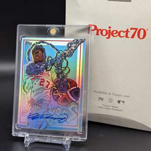 Lot #201 - Vladimir Guerrero Sr. Autograph Project70 FOIL Card 513 by Distortedd /70