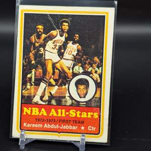 Lot #223 - 1973 Topps Kareem Abdul Jabbar NBA All Star