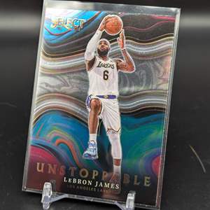 Lot #247 - 2021-22 Select Lebron James Unstoppable Silver #5