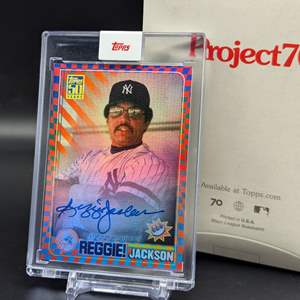 Lot #263 - 2021 Topps Project 70 Reggie Jackson AUTO Holo Foil Autographed Claw Money