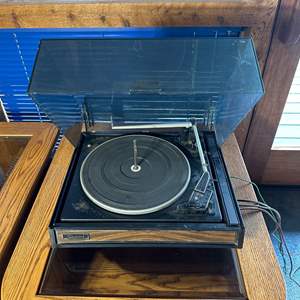 Lot #38 - Garrand 40B record player, untested 