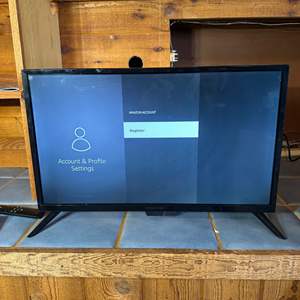 Lot #86 - Insignia tv 