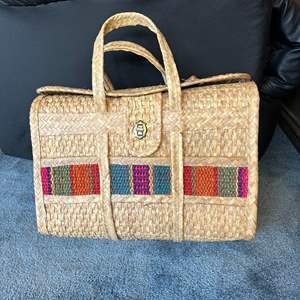 Lot #99 - Vintage Mexican Beach Bag