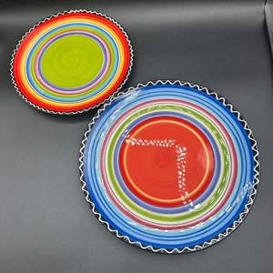 Lot #31 - Set of 20 plates 10 medium, 10 large