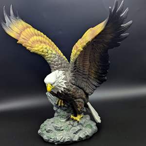 Lot #101 - Avery Creations Bald Eagle Statue