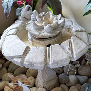 Lot #269 - Concrete Birdbath Fountain 