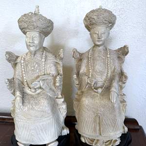 Lot #266 - Resin Chinese Emperor Empress Asian Figure Couple Statues 