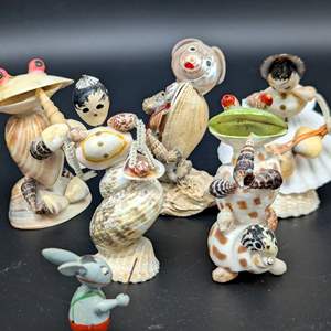 Lot #259 - Seashell Creature Orchestra 