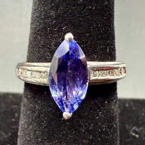 Lot #17  - Tanzanite & Diamond Sterling silver ring, Size 7, (1.44ctw, 3gtw)