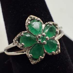 Lot #43  - Sterling silver with Zambian emerald flower ring 