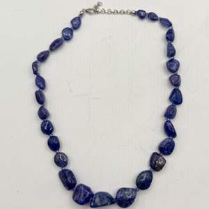 Lot #51  - Tanzanite & Sterling Silver 18" beaded necklace (67.5gtw) 