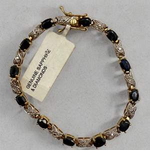 Lot #56  - Sapphire & diamonds gold vermeil bracelet (11.6gtw)