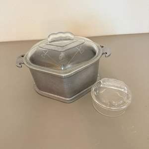 Lot #70  - Guardian service aluminum cookware with extra glass lid 