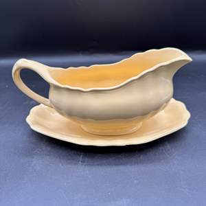 Lot #148  - Vintage glamour J.E.G Meakin gravy boat with dish