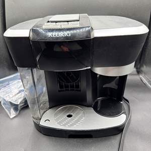 Lot #224  - Keurig hot & iced Coffee Maker 