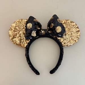 Lot #226  - Minnie Mouse sparkly black & gold ears, great for a Disneyland trip! 