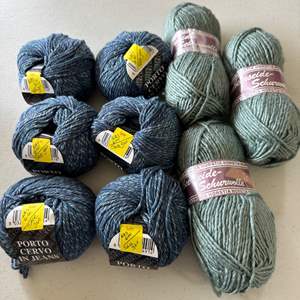 Lot #149 - 9 skeins 