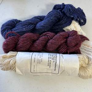 Lot #158 - Hand spine 3 skeins