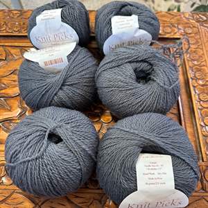 Lot #168 - Peruvian wool, by Knit Picks, 6 skeins