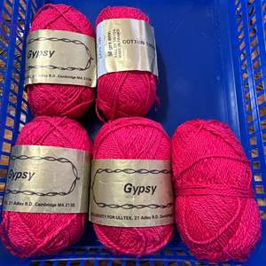 Lot #171 - French cotton skeins