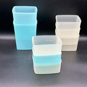 Lot #210 - Tupperware containers 