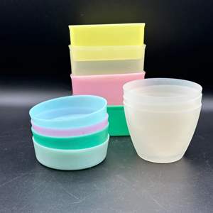 Lot #212 - Tupperware bowls 