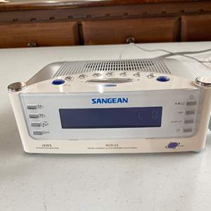 Lot #277 - Sangean clock radio